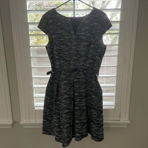Tahari Aurthur S Levin Black Dress size 14